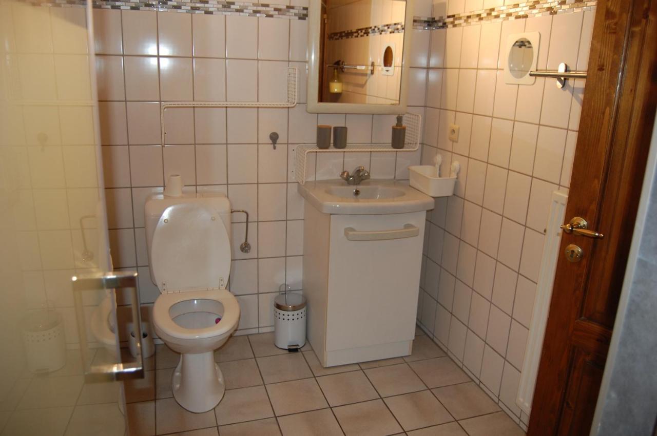Appartement Fleurs Des Champs - Esc'Appart โรชฟอร์ ภายนอก รูปภาพ