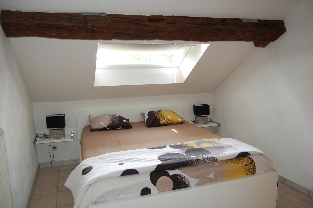 Appartement Fleurs Des Champs - Esc'Appart โรชฟอร์ ภายนอก รูปภาพ